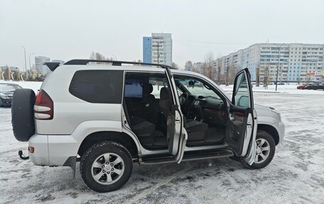 Toyota Land Cruiser Prado 120 рестайлинг, 2003 год, 2 000 001 рублей, 9 фотография