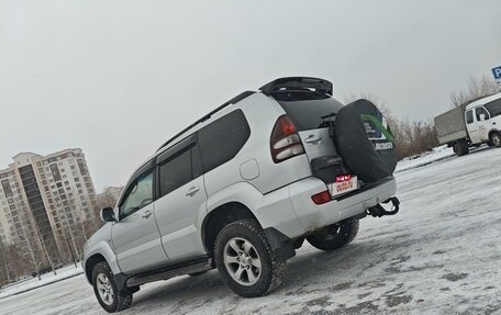 Toyota Land Cruiser Prado 120 рестайлинг, 2003 год, 2 000 001 рублей, 23 фотография