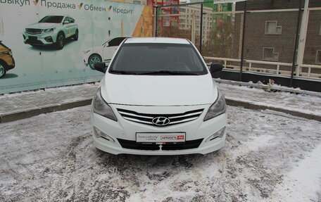 Hyundai Solaris II рестайлинг, 2015 год, 760 000 рублей, 3 фотография