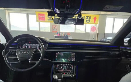 Audi A8, 2020 год, 5 890 000 рублей, 9 фотография