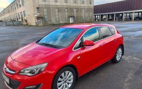 Opel Astra J, 2015 год, 1 590 000 рублей, 6 фотография