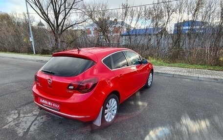 Opel Astra J, 2015 год, 1 590 000 рублей, 10 фотография