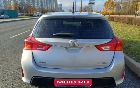 Toyota Auris II, 2013 год, 950 000 рублей, 9 фотография