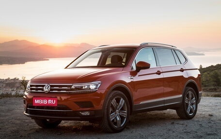 Volkswagen Tiguan II, 2019 год, 2 990 000 рублей, 1 фотография