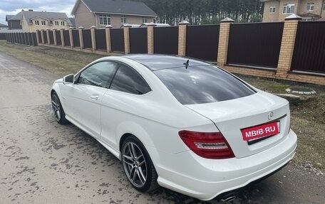 Mercedes-Benz C-Класс, 2012 год, 1 900 000 рублей, 2 фотография