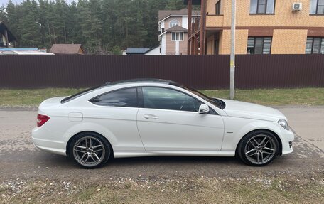 Mercedes-Benz C-Класс, 2012 год, 1 900 000 рублей, 17 фотография