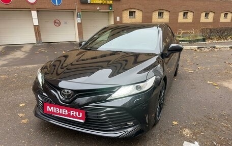 Toyota Camry, 2018 год, 3 200 000 рублей, 16 фотография