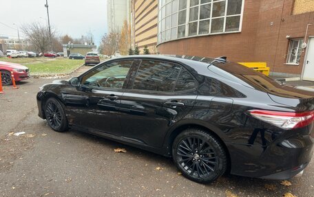 Toyota Camry, 2018 год, 3 200 000 рублей, 17 фотография