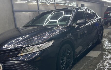 Toyota Camry, 2018 год, 3 200 000 рублей, 20 фотография