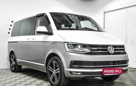 Volkswagen Multivan T6 рестайлинг, 2018 год, 5 500 000 рублей, 4 фотография