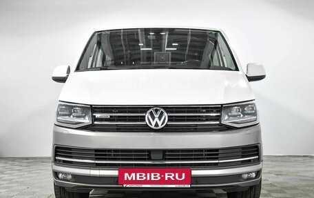 Volkswagen Multivan T6 рестайлинг, 2018 год, 5 500 000 рублей, 3 фотография