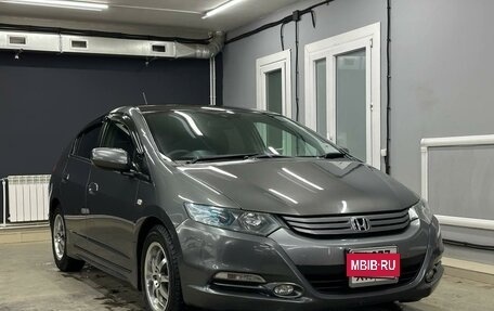 Honda Insight II рестайлинг, 2010 год, 850 000 рублей, 2 фотография