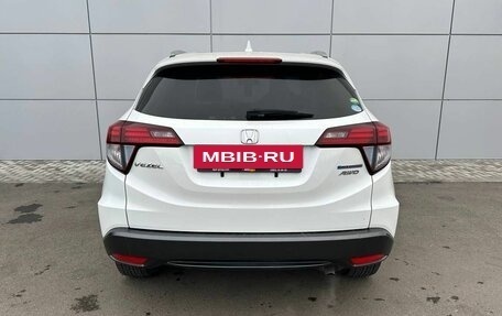 Honda Vezel, 2015 год, 1 399 000 рублей, 6 фотография