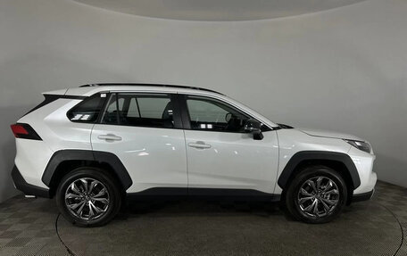 Toyota RAV4, 2024 год, 4 850 000 рублей, 4 фотография