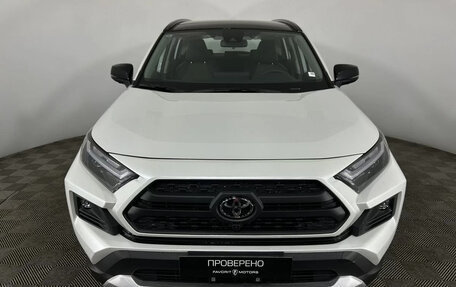 Toyota RAV4, 2024 год, 4 850 000 рублей, 2 фотография