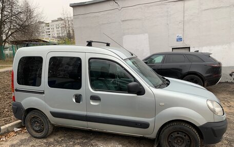 Renault Kangoo II рестайлинг, 2007 год, 415 000 рублей, 9 фотография