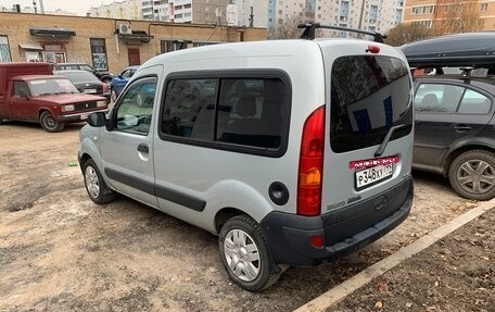 Renault Kangoo II рестайлинг, 2007 год, 415 000 рублей, 5 фотография