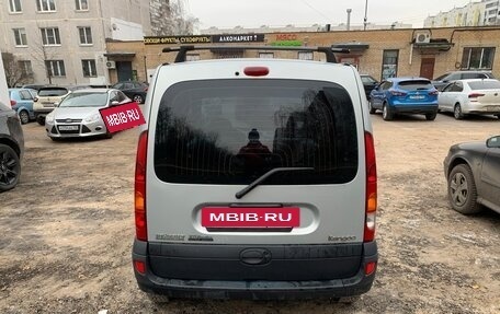 Renault Kangoo II рестайлинг, 2007 год, 415 000 рублей, 6 фотография