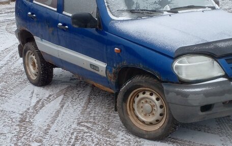 Chevrolet Niva I рестайлинг, 2006 год, 170 000 рублей, 2 фотография