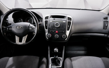 KIA cee'd I рестайлинг, 2011 год, 975 000 рублей, 11 фотография