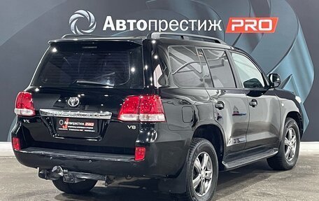 Toyota Land Cruiser 200, 2007 год, 2 850 000 рублей, 5 фотография