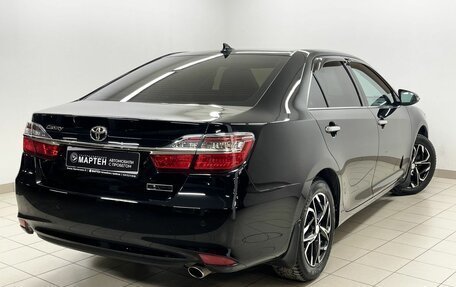 Toyota Camry, 2017 год, 2 450 000 рублей, 4 фотография