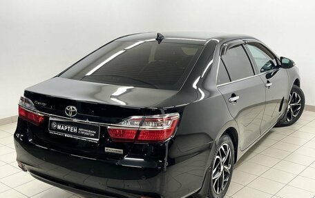 Toyota Camry, 2017 год, 2 450 000 рублей, 9 фотография