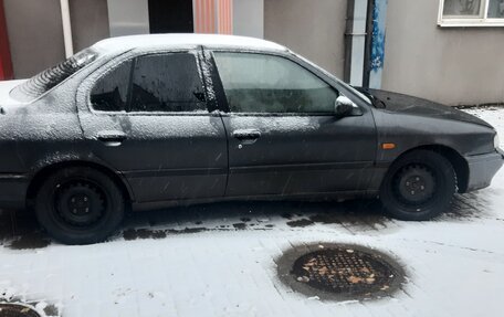 Nissan Primera II рестайлинг, 1991 год, 150 000 рублей, 6 фотография