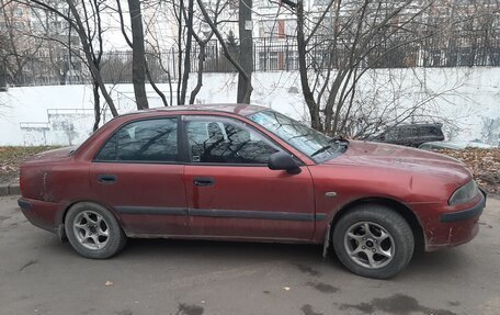 Mitsubishi Carisma I, 2000 год, 135 000 рублей, 4 фотография