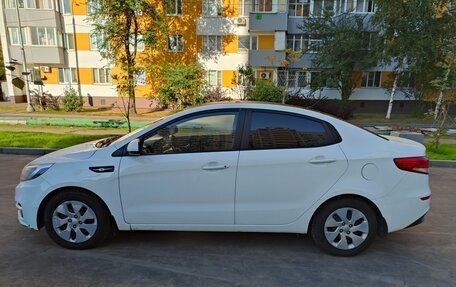 KIA Rio III рестайлинг, 2015 год, 955 000 рублей, 3 фотография