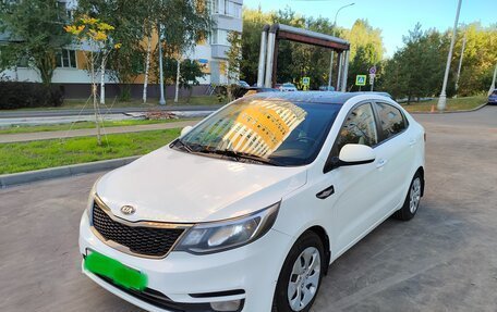 KIA Rio III рестайлинг, 2015 год, 955 000 рублей, 2 фотография