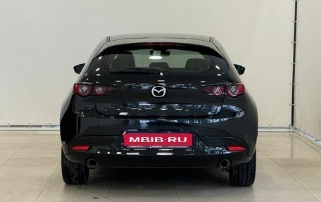 Mazda 3, 2021 год, 2 495 000 рублей, 7 фотография