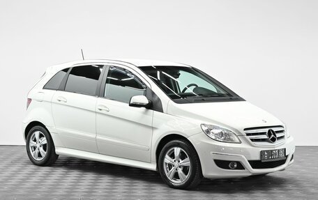 Mercedes-Benz B-Класс, 2011 год, 945 000 рублей, 3 фотография