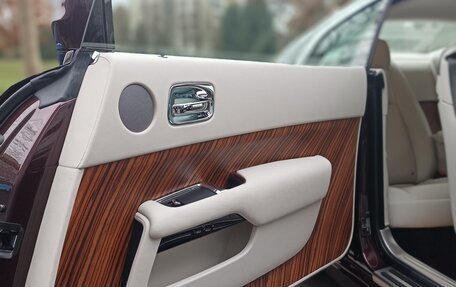 Rolls-Royce Wraith, 2015 год, 23 000 000 рублей, 16 фотография