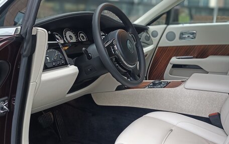 Rolls-Royce Wraith, 2015 год, 23 000 000 рублей, 17 фотография