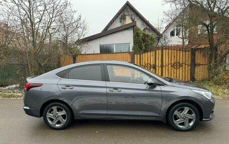 Hyundai Solaris II рестайлинг, 2021 год, 2 000 000 рублей, 9 фотография