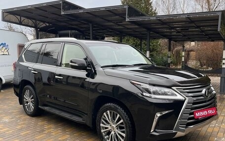 Lexus LX III, 2017 год, 9 000 000 рублей, 3 фотография