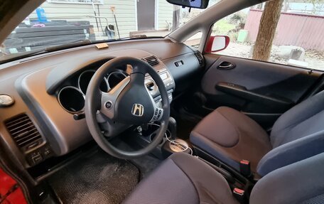 Honda Jazz I рестайлинг, 2006 год, 690 000 рублей, 15 фотография