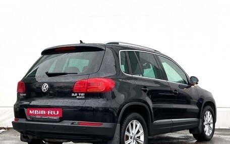 Volkswagen Tiguan I, 2011 год, 1 575 800 рублей, 2 фотография