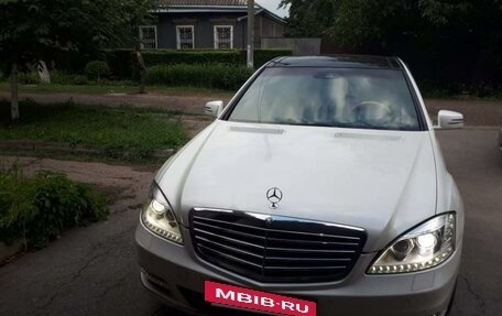 Mercedes-Benz S-Класс, 2009 год, 2 400 000 рублей, 3 фотография