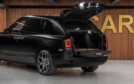 Rolls-Royce Cullinan, 2021 год, 48 948 000 рублей, 10 фотография