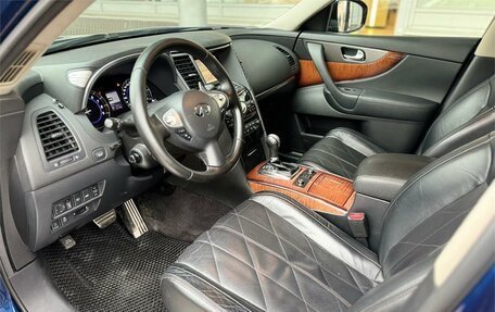 Infiniti QX70, 2017 год, 2 795 000 рублей, 17 фотография