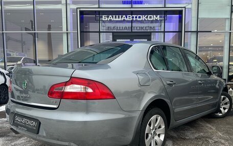 Skoda Superb III рестайлинг, 2010 год, 1 199 000 рублей, 5 фотография