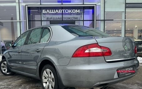 Skoda Superb III рестайлинг, 2010 год, 1 199 000 рублей, 6 фотография