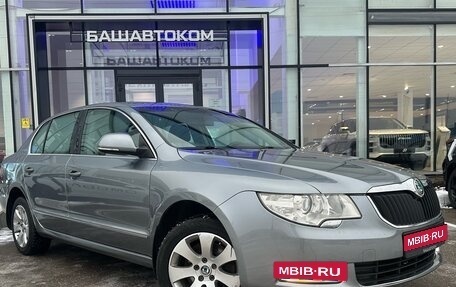 Skoda Superb III рестайлинг, 2010 год, 1 199 000 рублей, 3 фотография