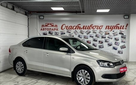 Volkswagen Polo VI (EU Market), 2011 год, 949 000 рублей, 1 фотография