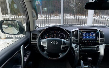 Toyota Land Cruiser 200, 2014 год, 4 199 000 рублей, 17 фотография