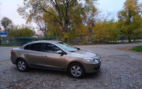 Renault Fluence I, 2011 год, 800 000 рублей, 2 фотография