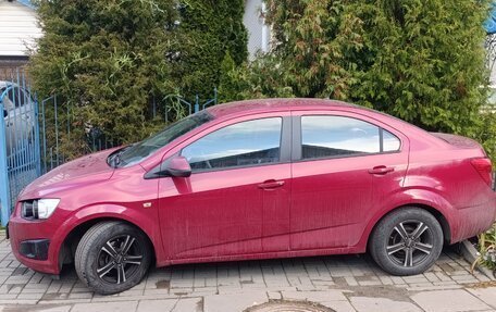 Chevrolet Aveo III, 2014 год, 800 000 рублей, 2 фотография