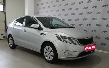 KIA Rio III рестайлинг, 2013 год, 766 000 рублей, 2 фотография